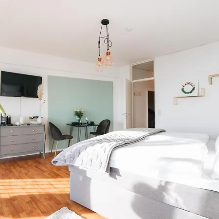 Great View I 26 Floor I Netflix And Boxspringbed Apartment Augsburg