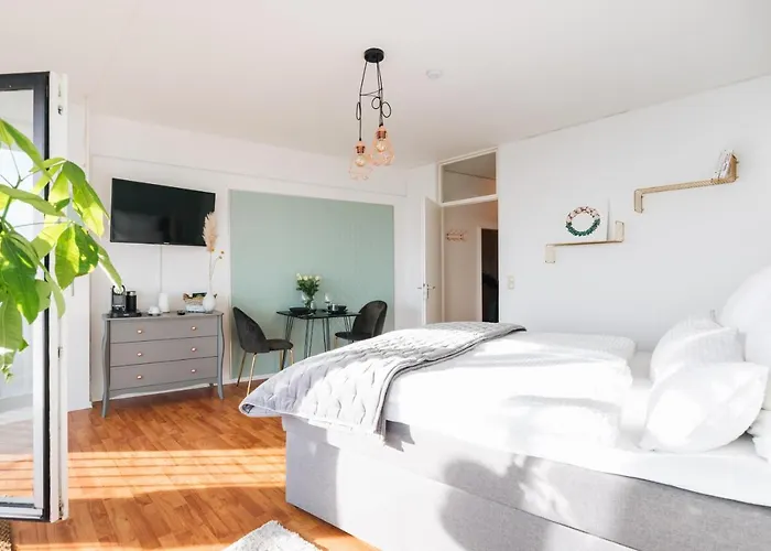 Great View I 26 Floor I Netflix And Boxspringbed Apartment Augsburg